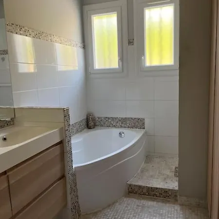 Διαμέρισμα Chez 40m2 Type 2 Avec Jardin Bbq *